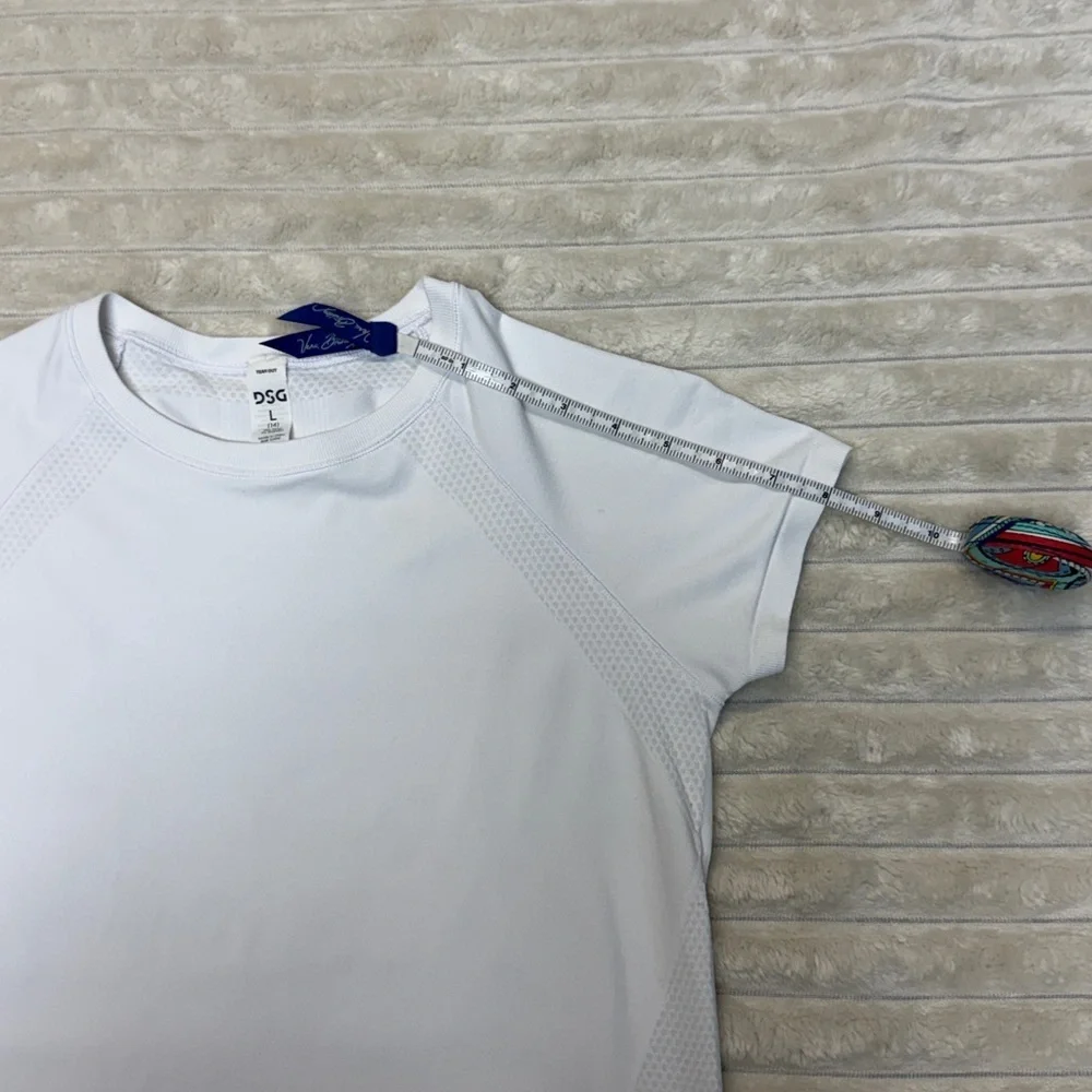 ⚡️3/$20⚡️DSG: Girls White Short Sleeve Seamless Athletic Top, Size L (14)